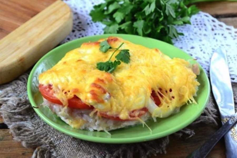 Куриная грудка под шубой в духовке