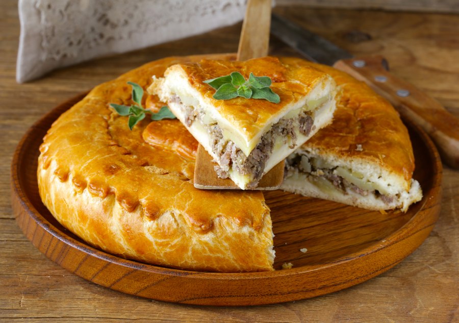 Мясной пирог
