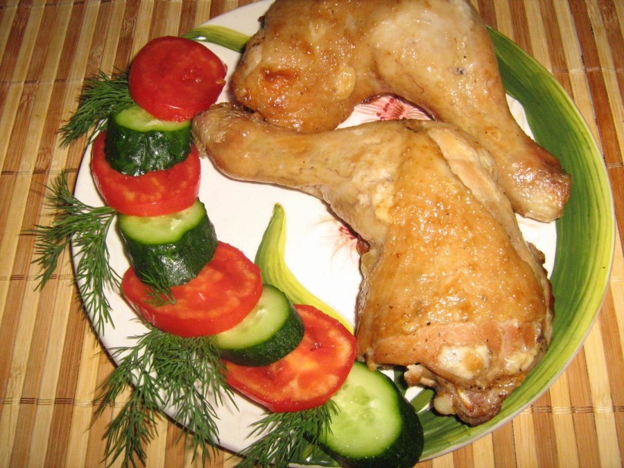 Жареные окорочка,маринованные в луковом соке