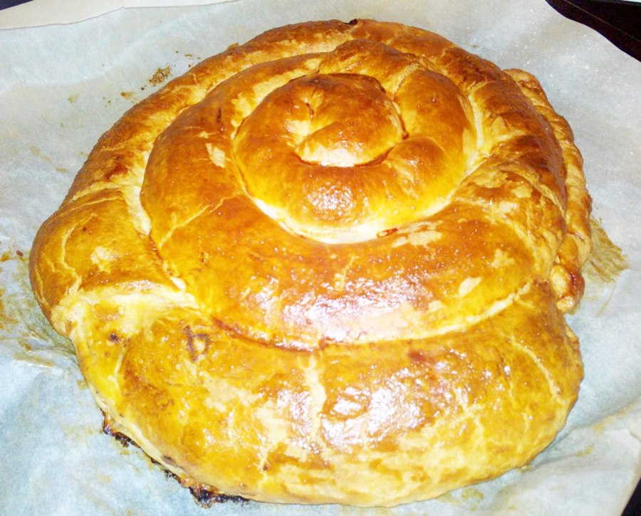 Мясной пирог улитка