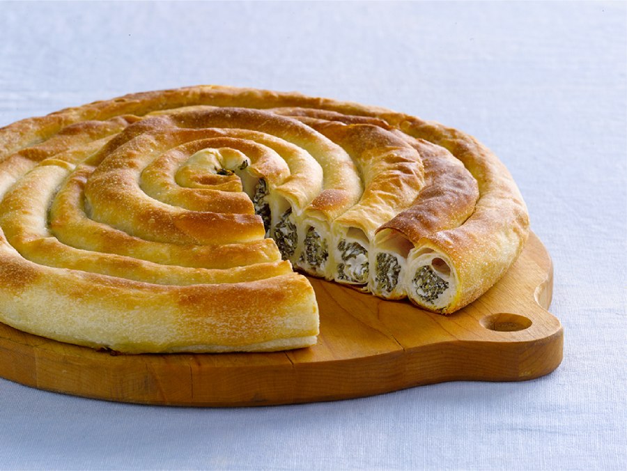 Бурек с мясом турецкий