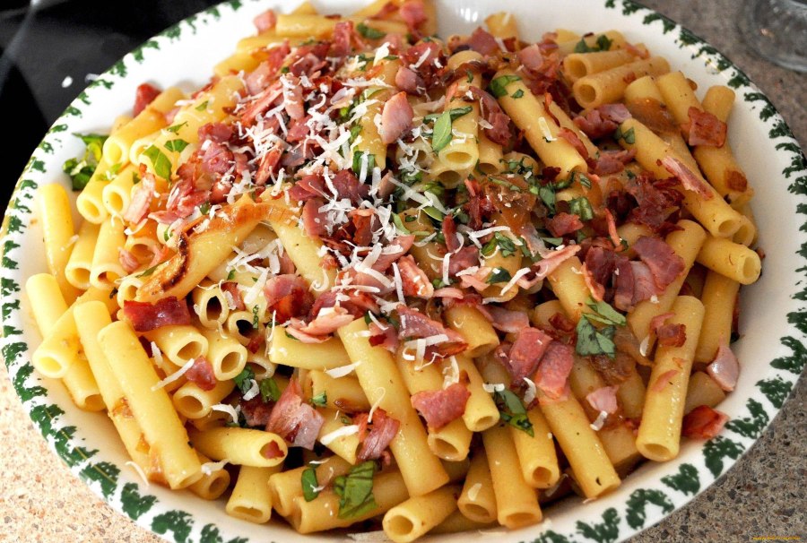 Макароны с мясом и овощами