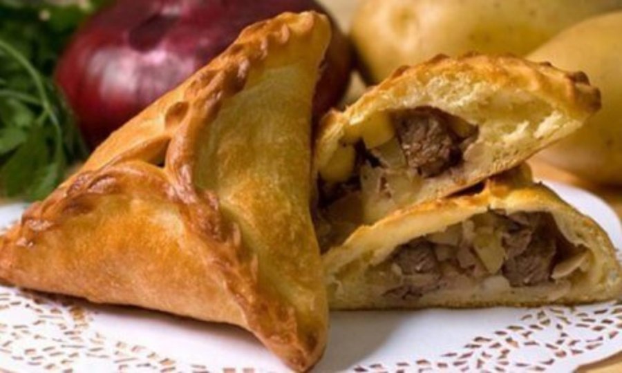 Татарская кухня эчпочмак треугольники
