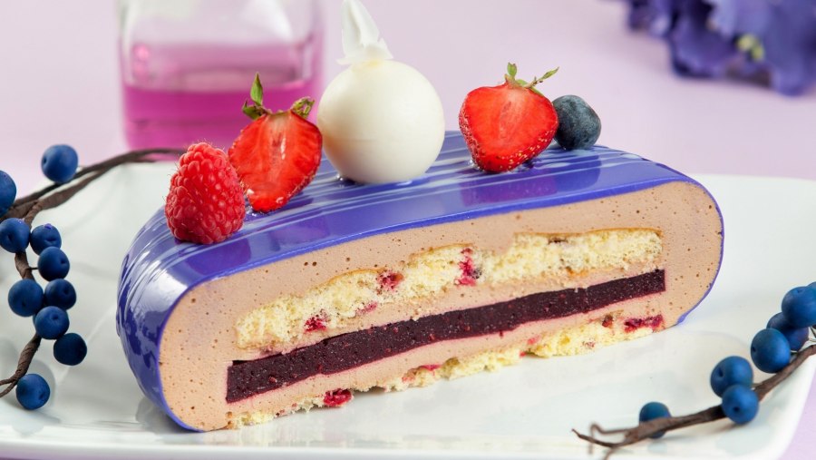 Десерт с маскарпоне и клубникой