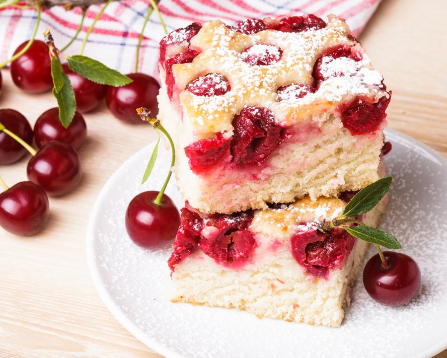 Песочный пирог с яблоками