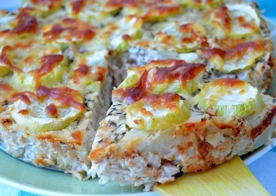 Пирог из курицы кабачков