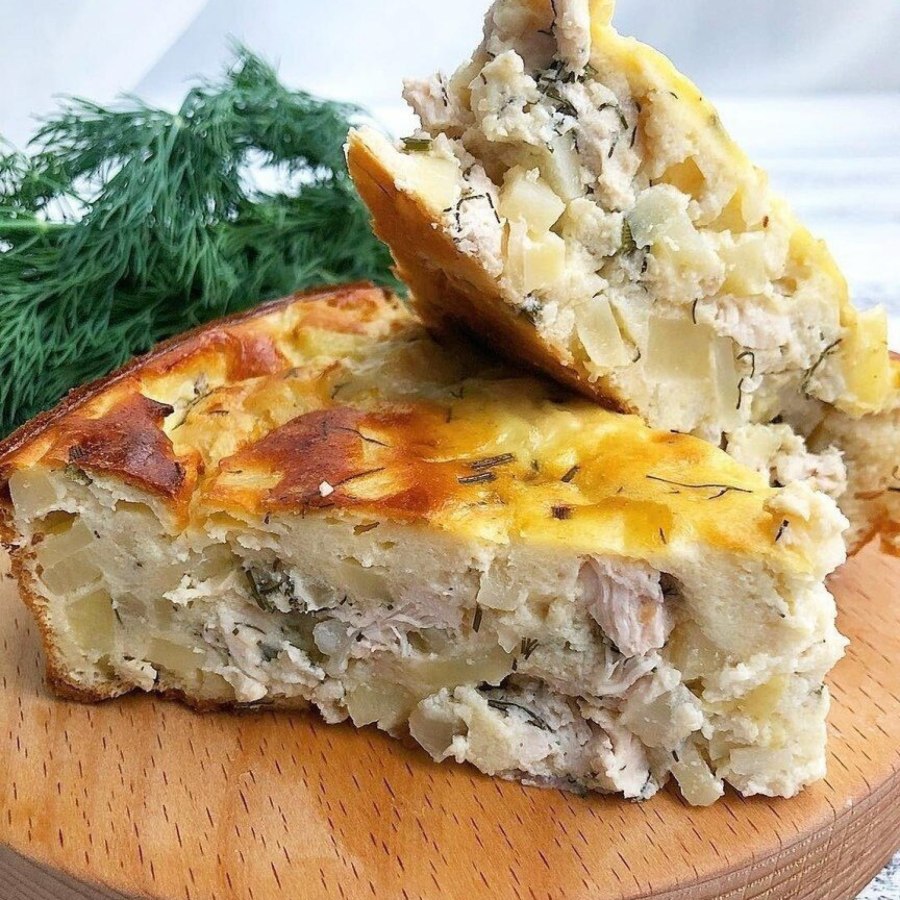 Заливной пирог с курицей и сыром