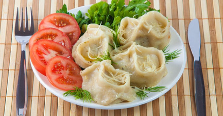 Хинкали с соусом