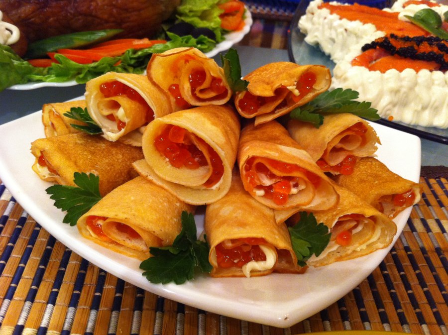 Красивые блины с начинкой