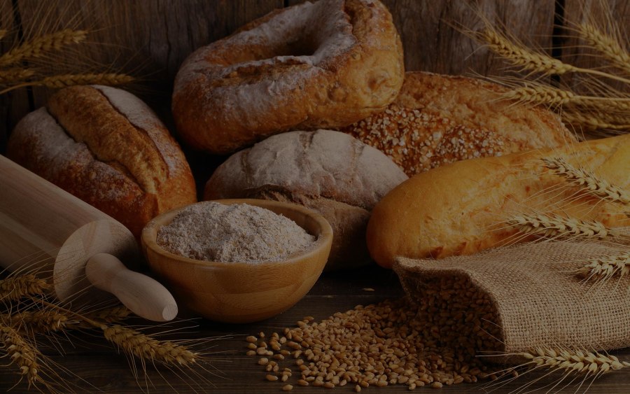 Из какой зерновой культуры делают хлеб. Хлеб с зернами. Мукомольно-крупяные и хлебобулочные изделия. Пшеница мука. Хлебобулочные изделия из ржи.