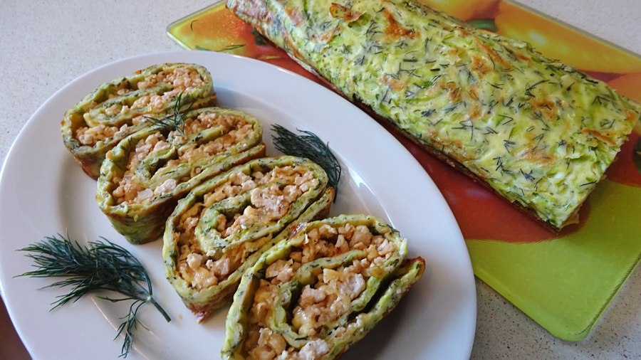 Рулет из кабачков