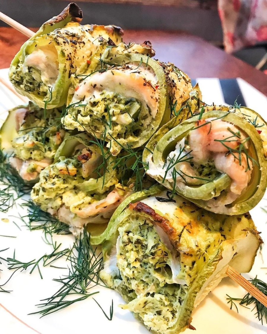 Кабачковый рулет