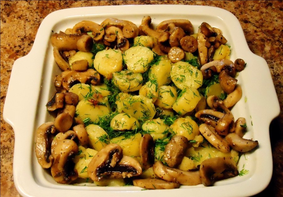 Жареная картошка с грибами