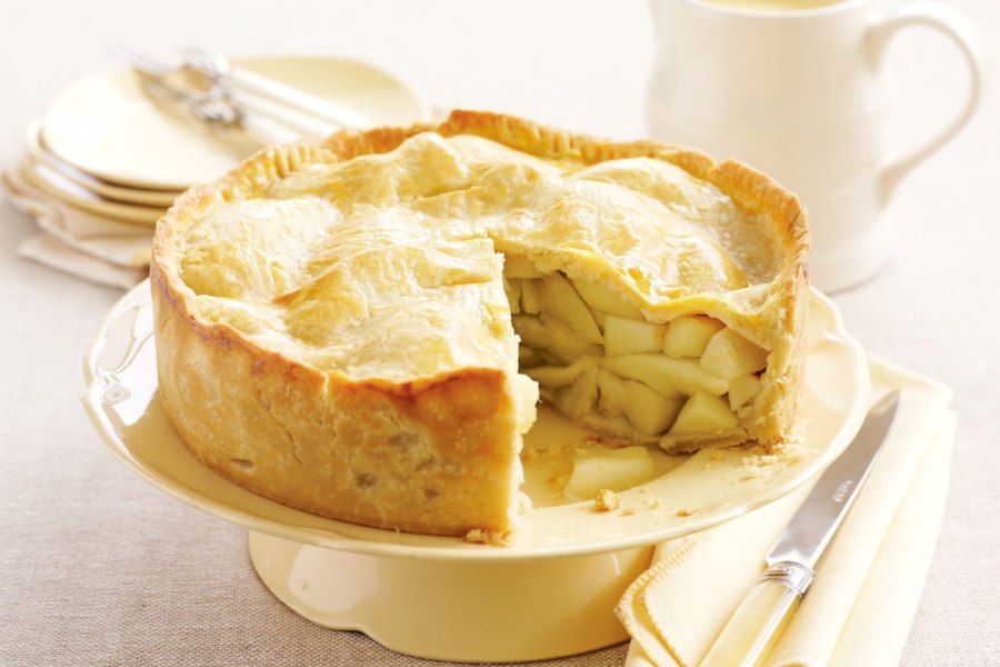 Шарлотка Песочная с яблоками