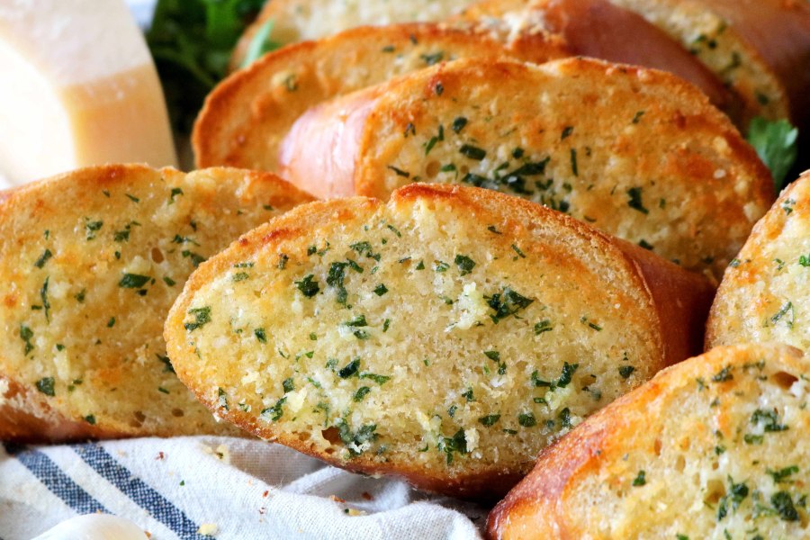 Чесночный хлеб (garlic Bread)