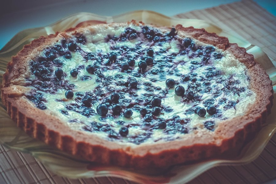 Насыпной пирог с черникой