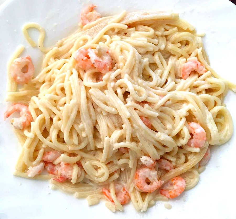 Макароны карбонара с креветками