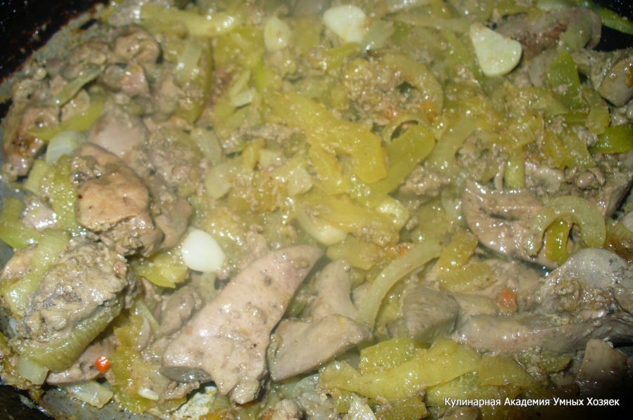 Печень с кабачками