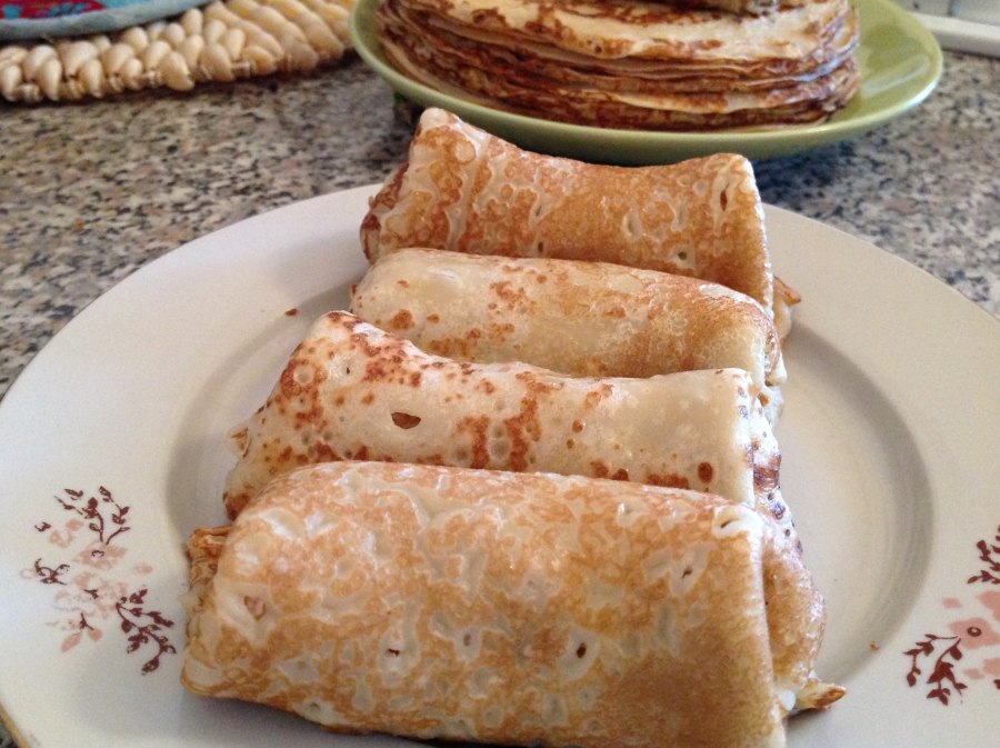 Блины с мясной начинкой