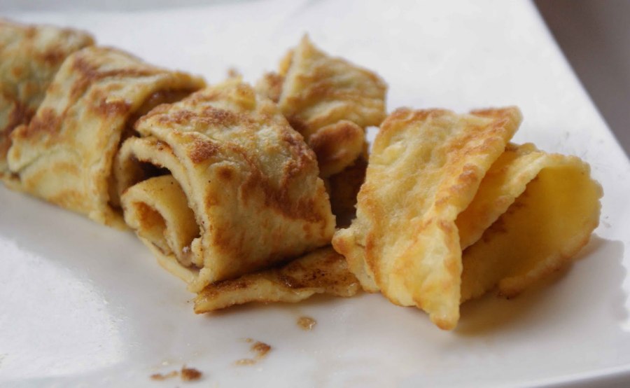 Блины с начинкой ветчина и сыр
