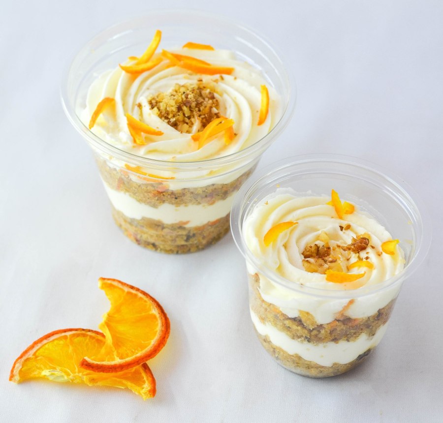 Десерт с лимонным курдом