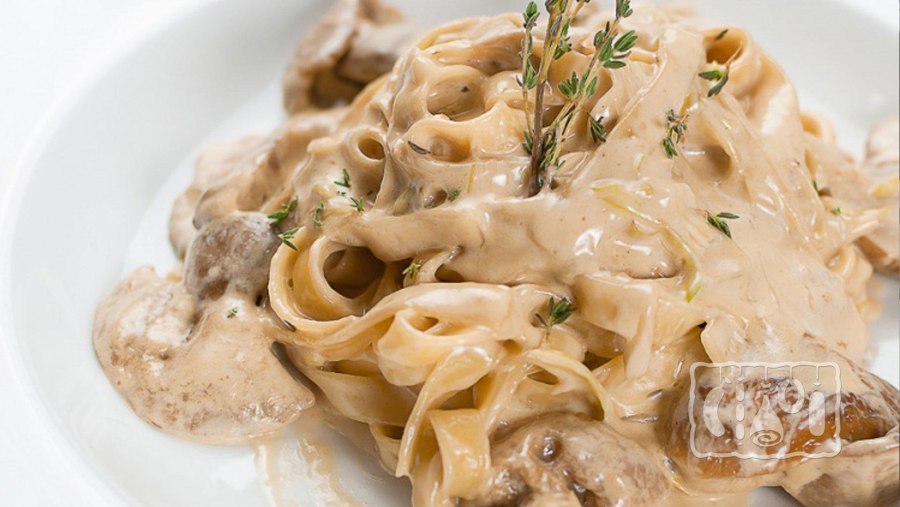 Макароны с куриным филе