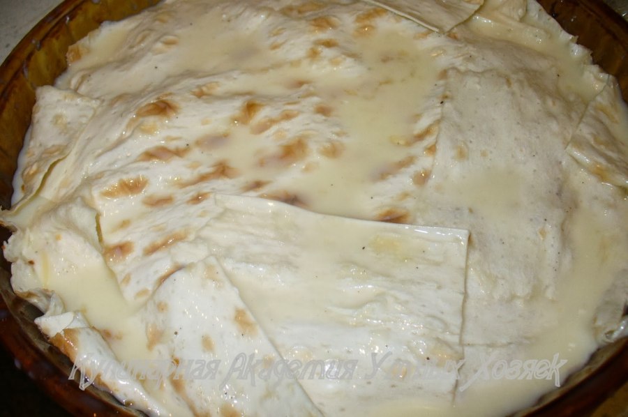 Пирог из лаваша с сыром в духовке