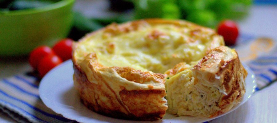 Пирог из лаваша с курицей и сыром