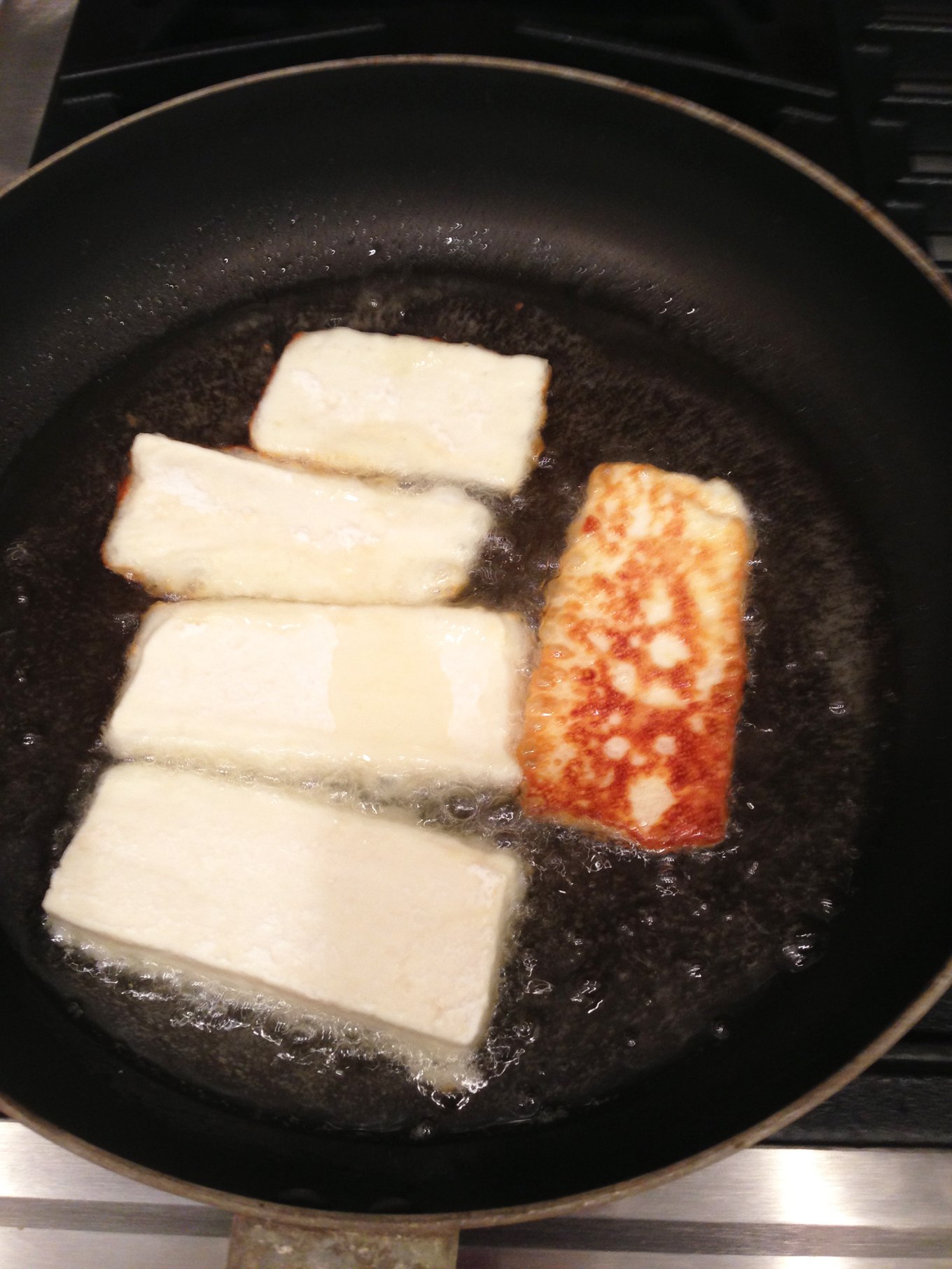 Как вкусно пожарить сыр