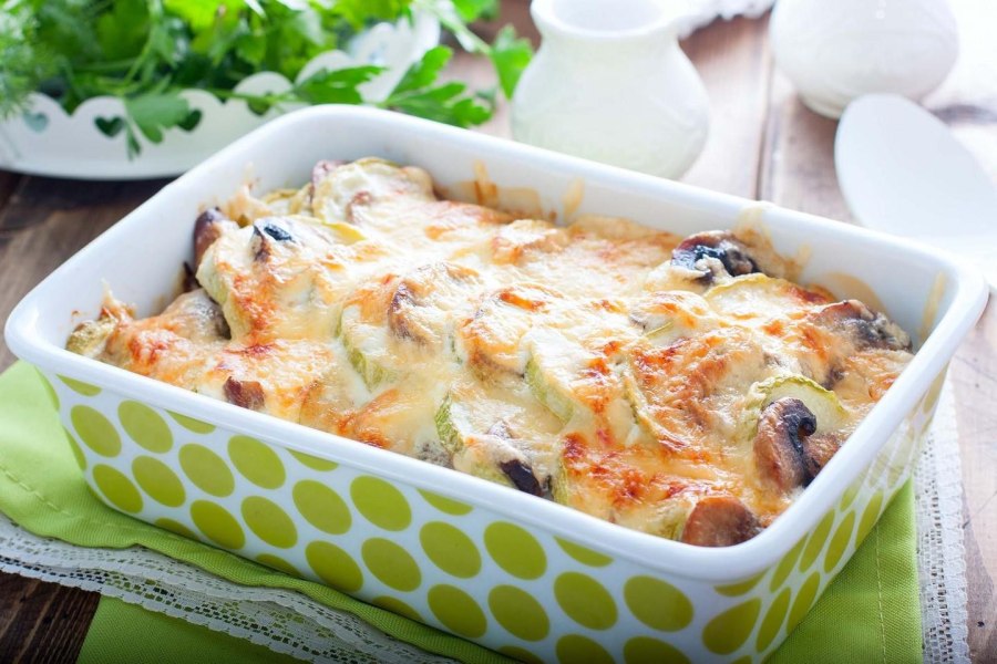 Кабачки запеченные с сыром