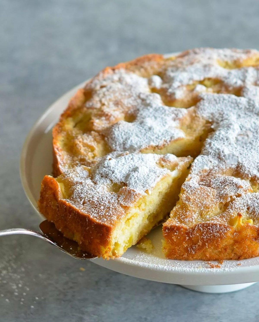 Шарлотка с яблоками Юлии Высоцкой