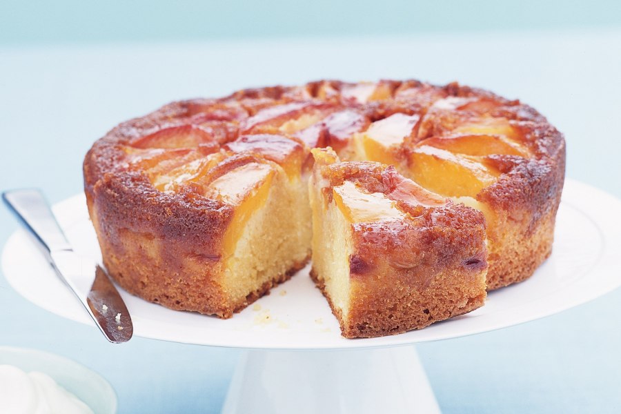 Шарлотка с яблоками