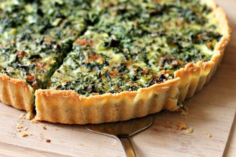 КИШ С брынзой и шпинатом