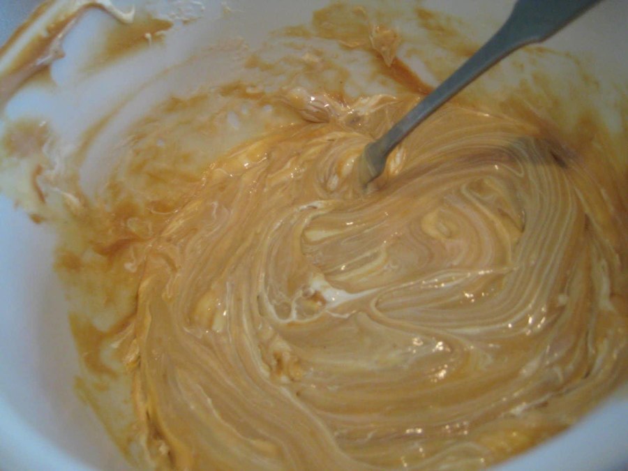 Торт с масляным кремом и сгущенкой