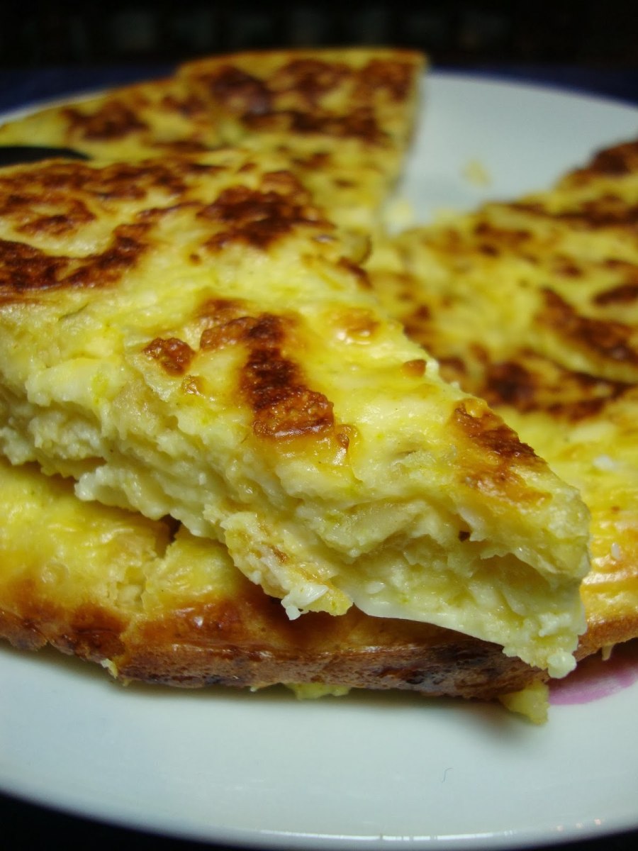 Хачапури из лаваша с творогом и сыром
