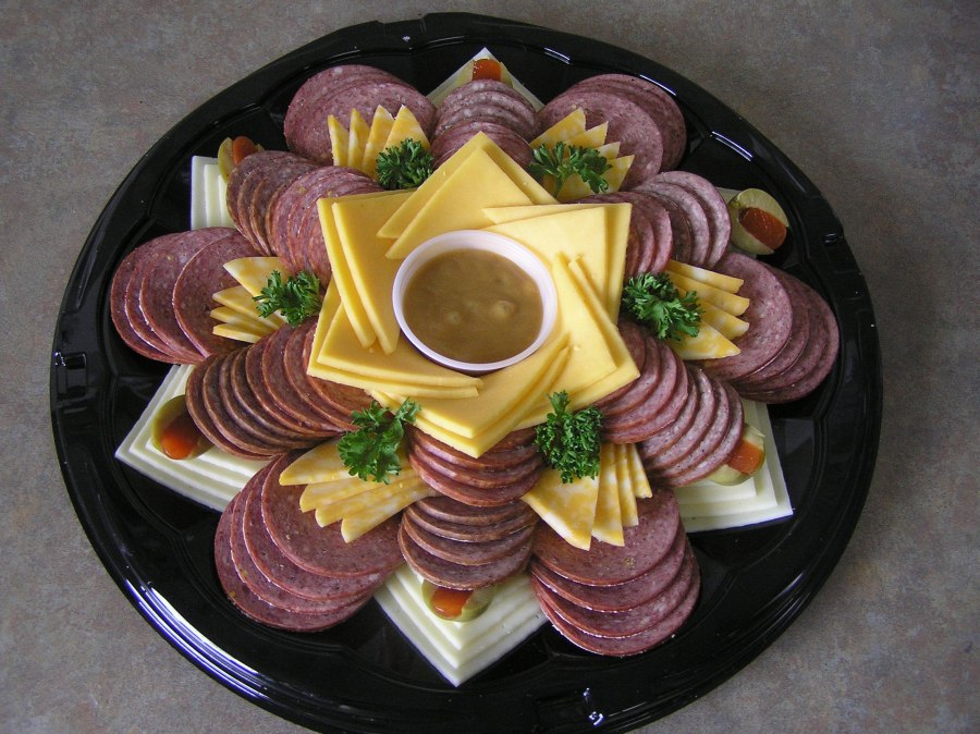Мясная нарезка