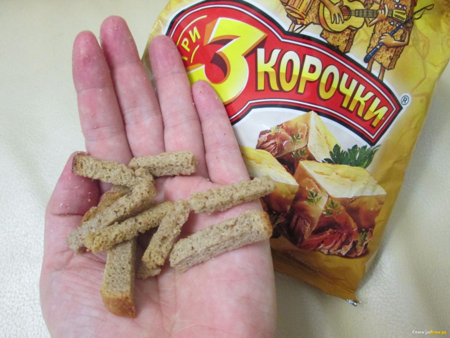 Сухарики три корочки семга и сыр