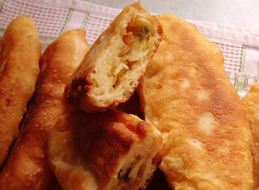 Выпечка пирожки