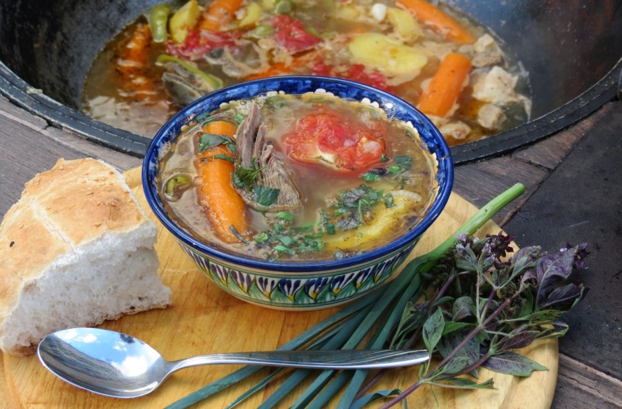 Узбекская кухня Шурпа