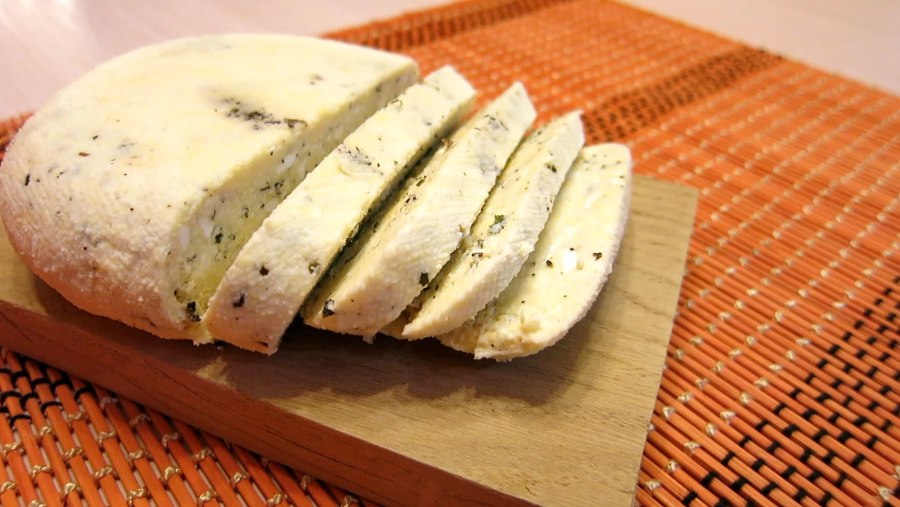 Сыр из домашней сыроварни
