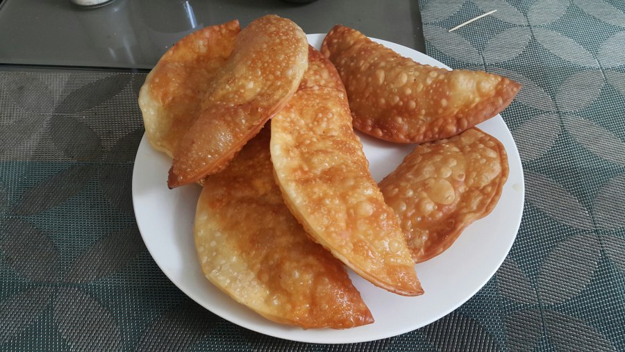 Чебуреки с сыром