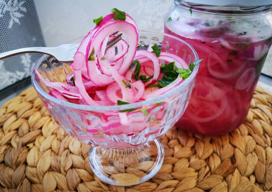 Маринованный лук
