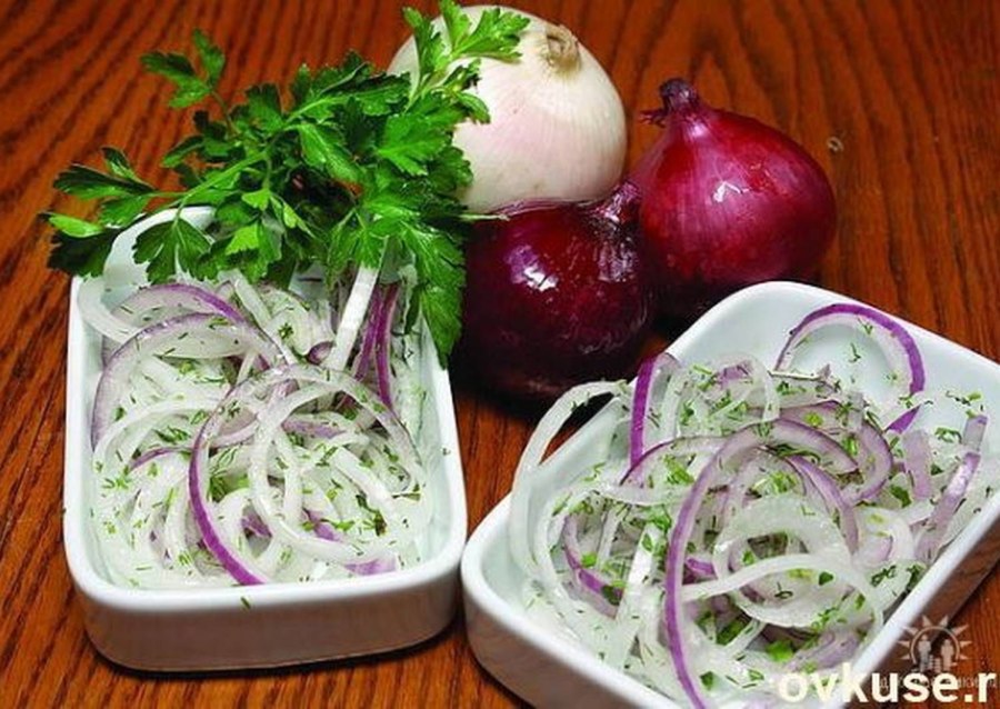 Маринованный лук