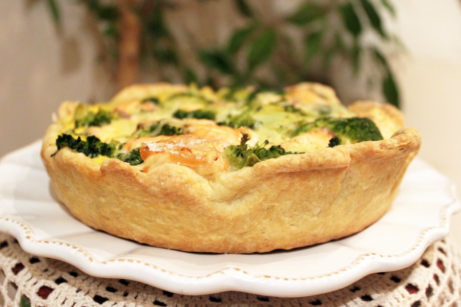 КИШ Лорен с брокколи и сыром