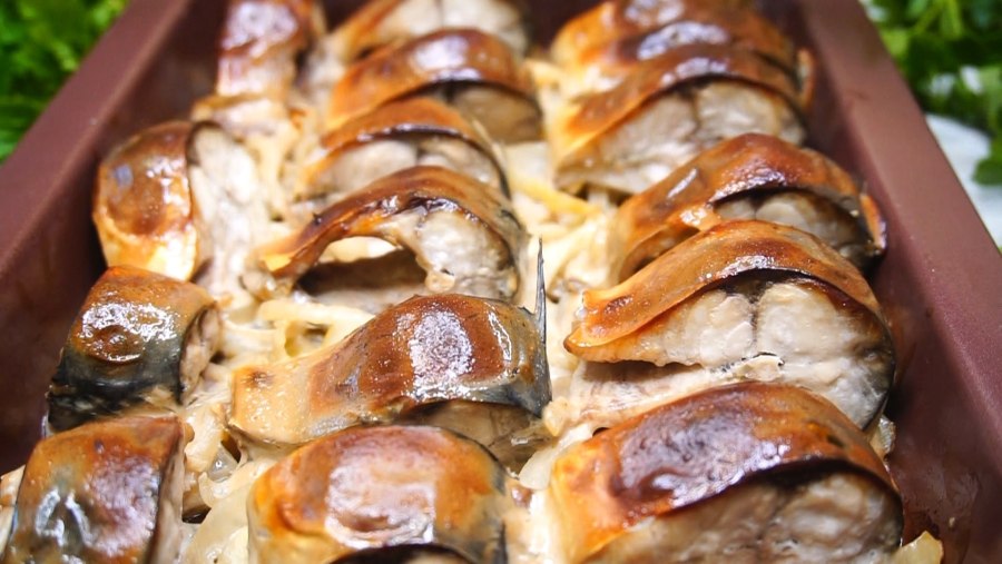 Минтай под маринадом из моркови и лука классический
