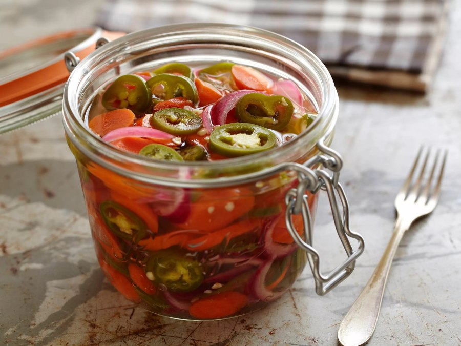 Маринованная морковь