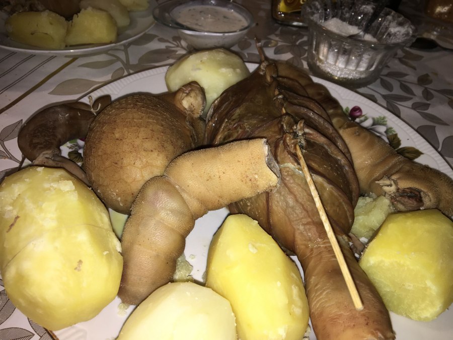 Курица в сметанном соусе. Гедлибже
