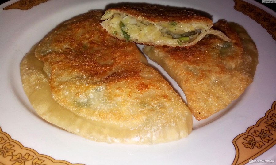 Чебуреки творог и сыром