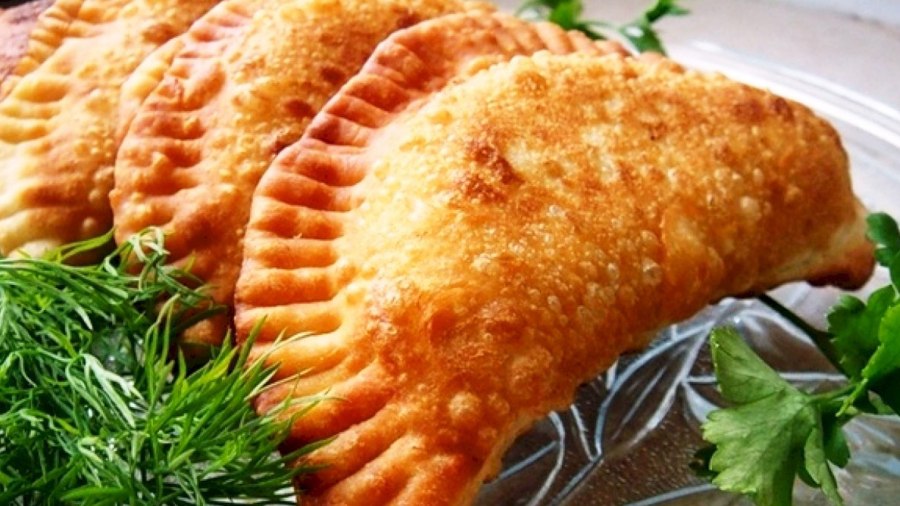 Беляши чебуреки