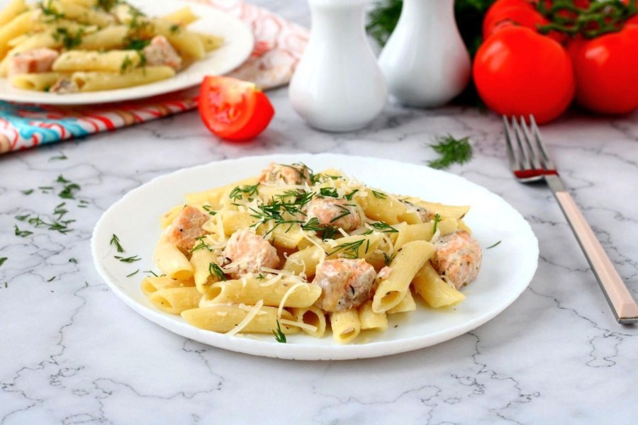 Фузилли с куриным филе